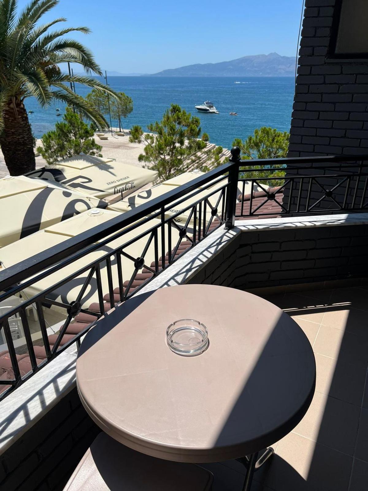 Hotel Summer Sarande Bagian luar foto