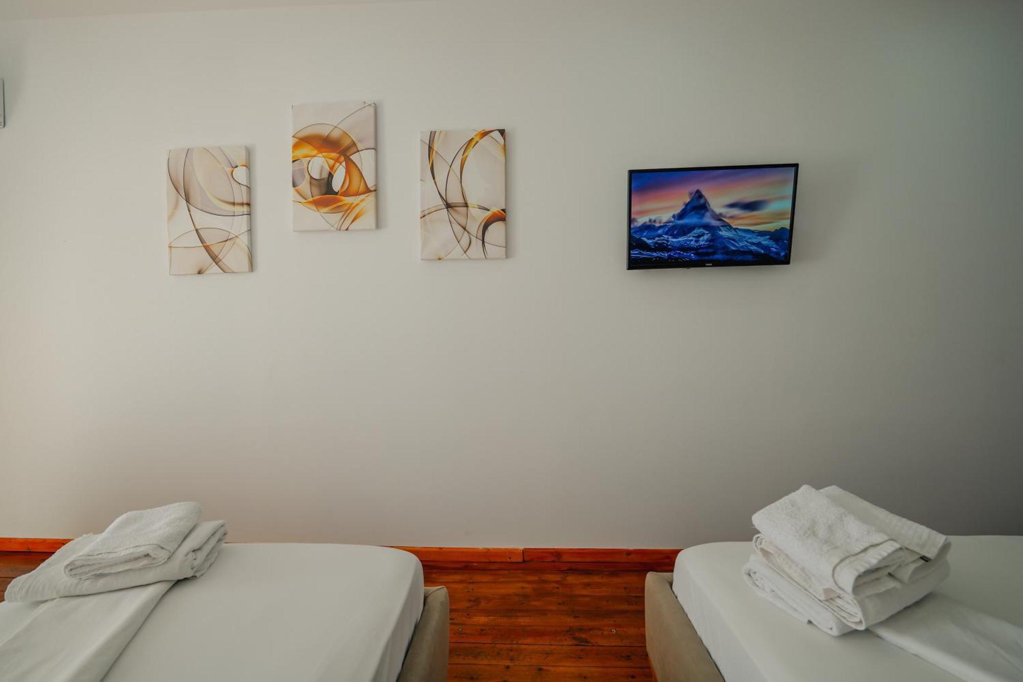 Hotel Summer Sarande Bagian luar foto