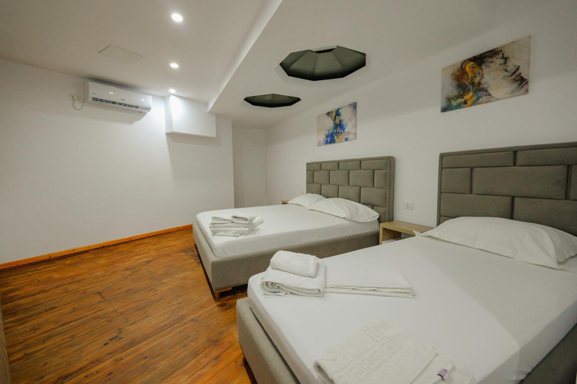 Hotel Summer Sarande Bagian luar foto