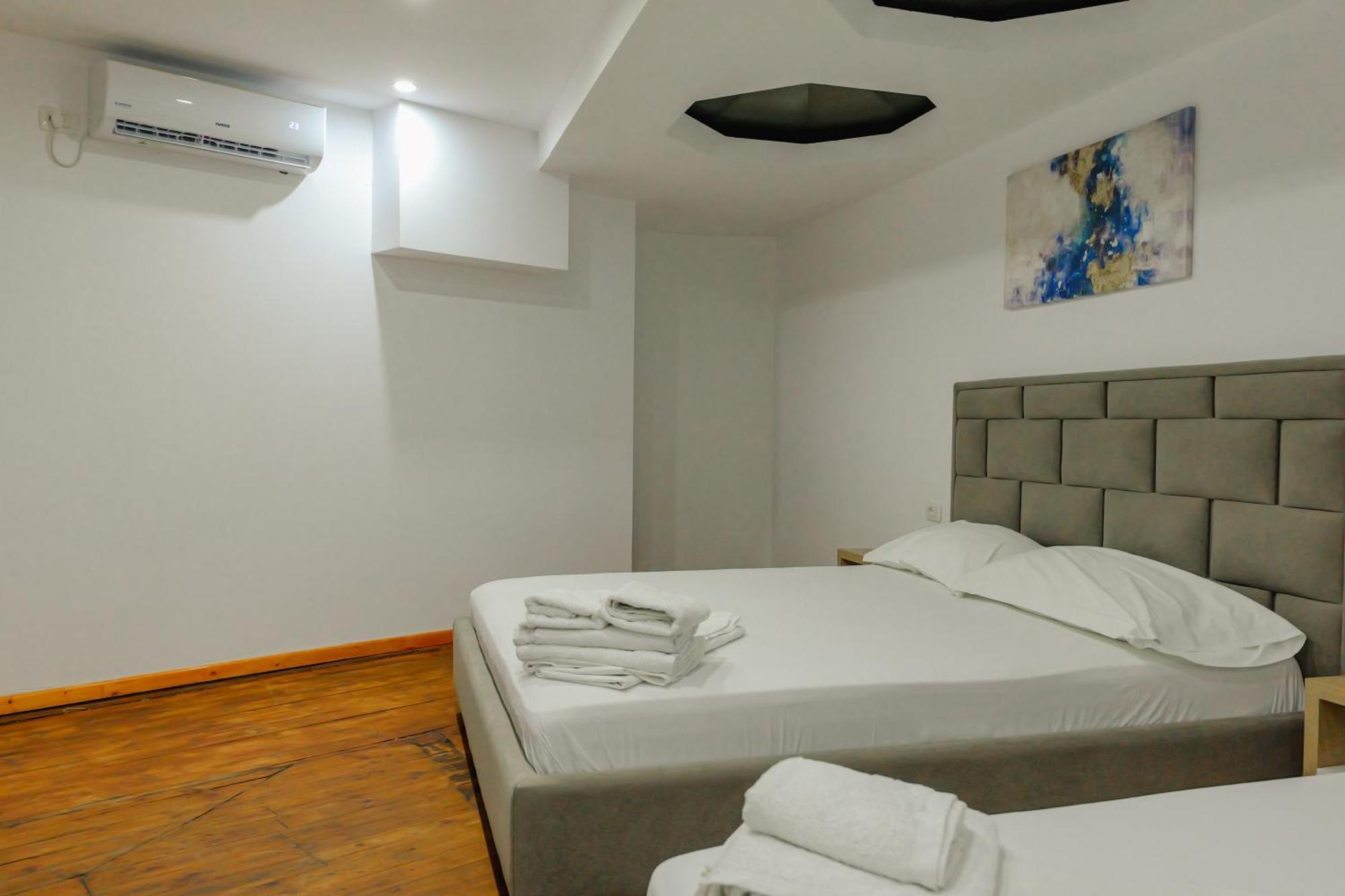 Hotel Summer Sarande Bagian luar foto
