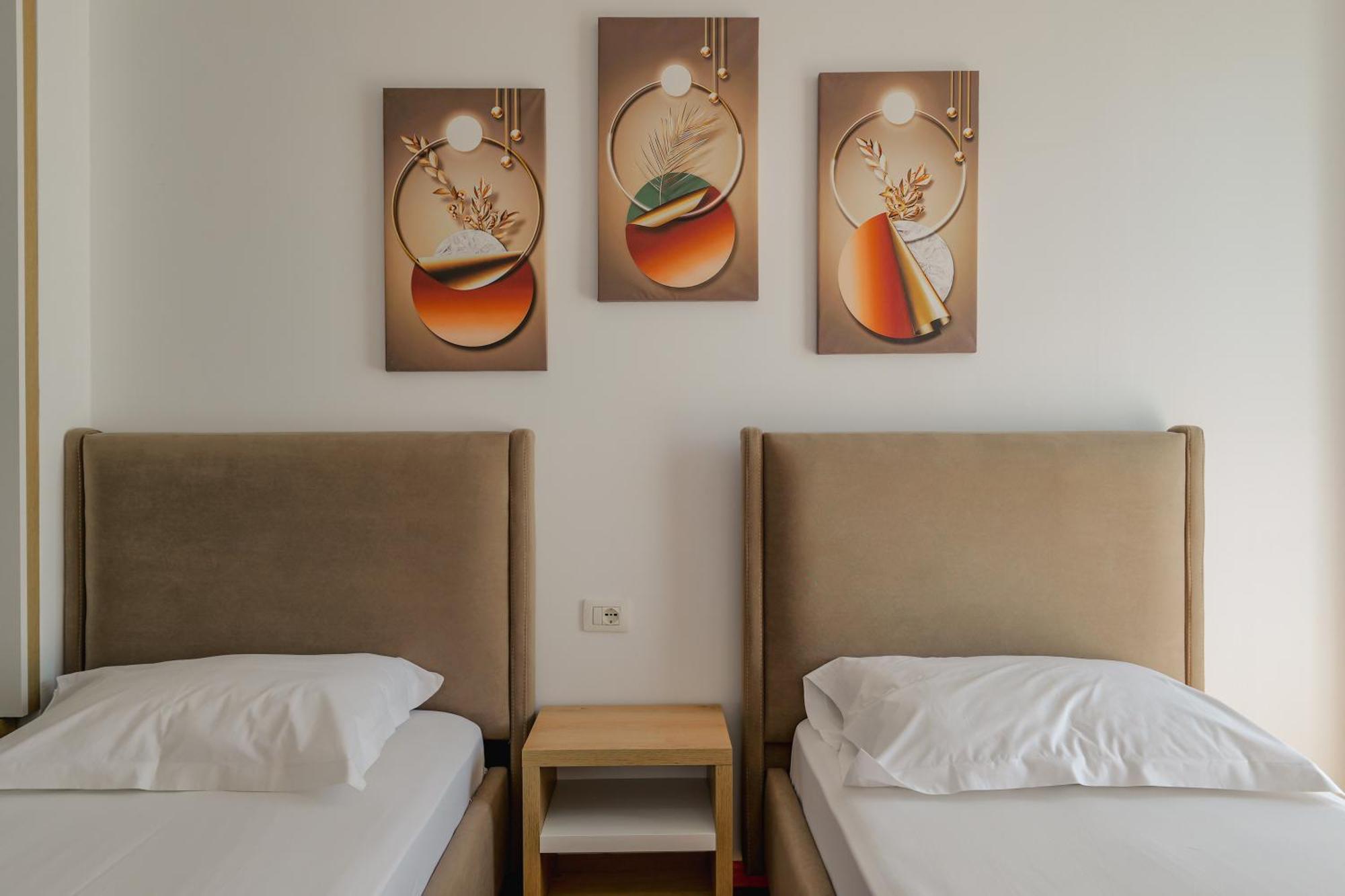 Hotel Summer Sarande Bagian luar foto