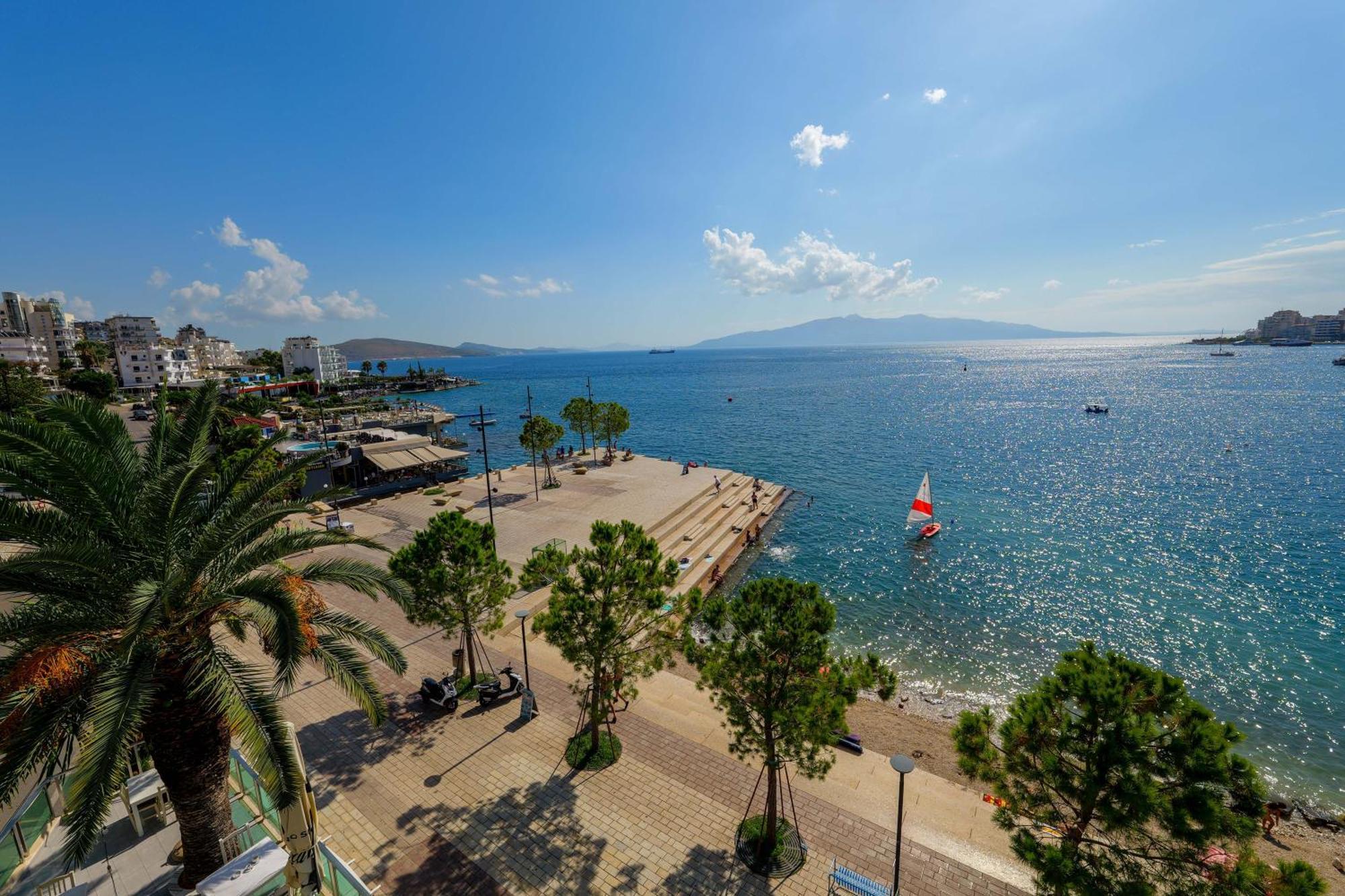 Hotel Summer Sarande Bagian luar foto